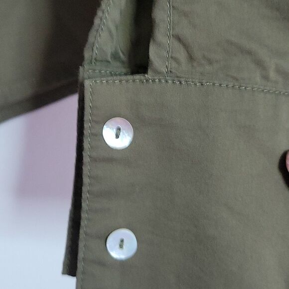 Shirt   - Picture 4 of 7